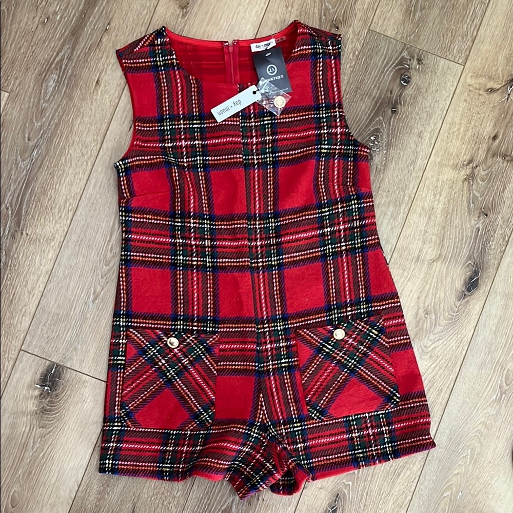 Day + Moon Perfect Plaid Red Romper Christmas Holiday Romper M NWT